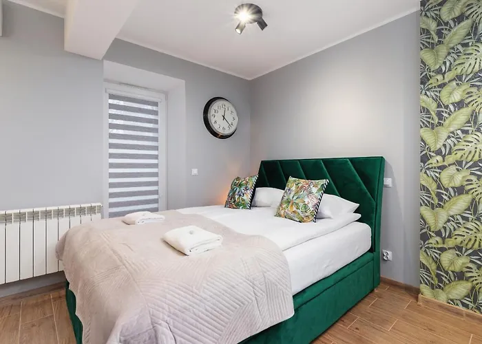 Underground Apartments Kielecka Rondo Mogilskie By Noclegi Renters