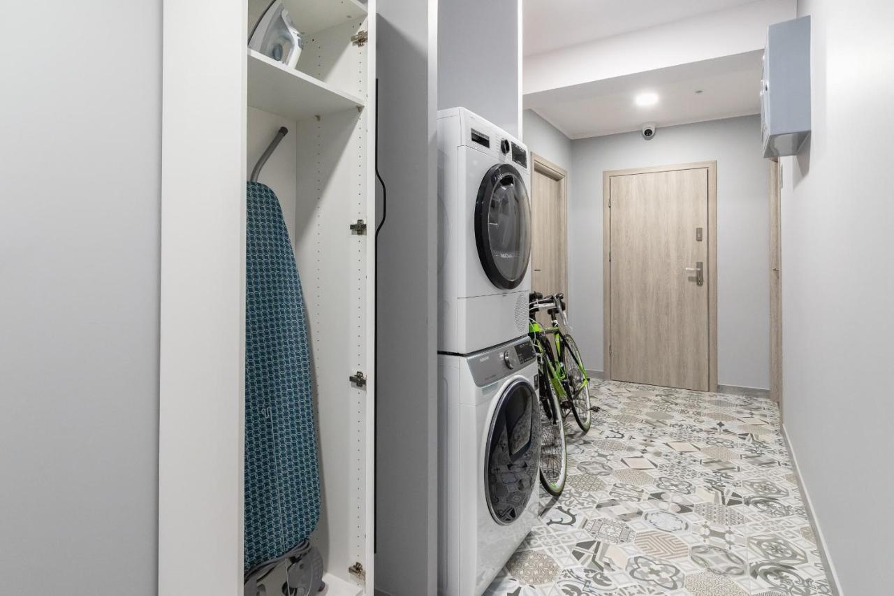Underground Kielecka Rondo Mogilskie By Renters Apartment Krakow