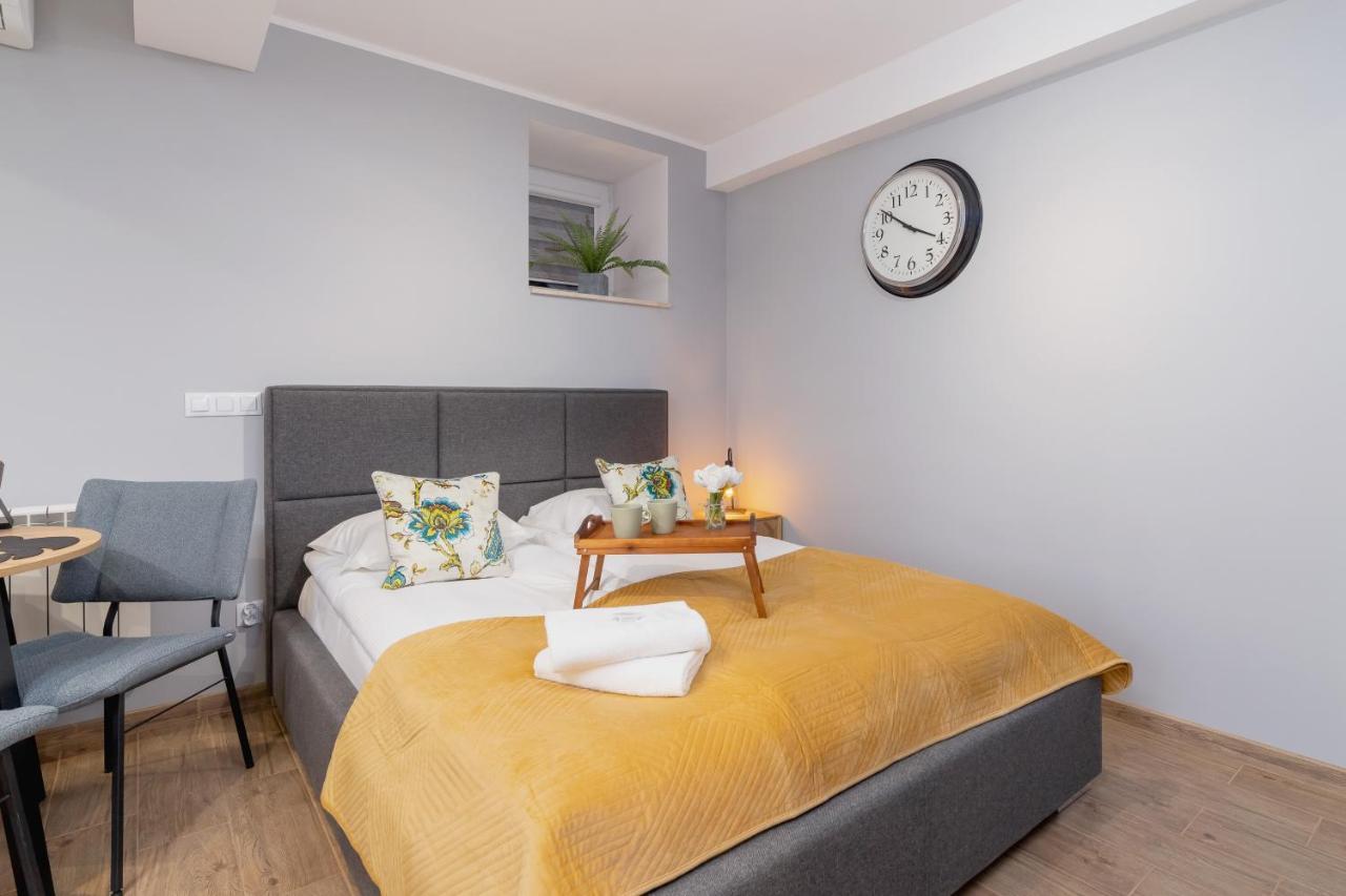 Underground Kielecka Rondo Mogilskie By Renters Apartment Krakow