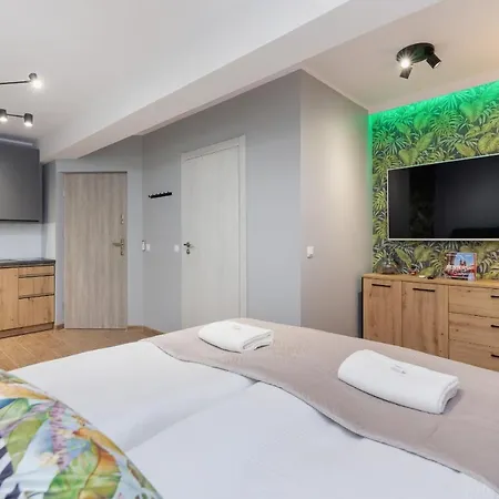 Underground Apartments Kielecka Rondo Mogilskie By Noclegi Renters Krasków Eksteriør bilde