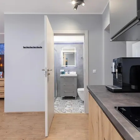 Underground Apartments Kielecka Rondo Mogilskie By Noclegi Renters Krasków Eksteriør bilde