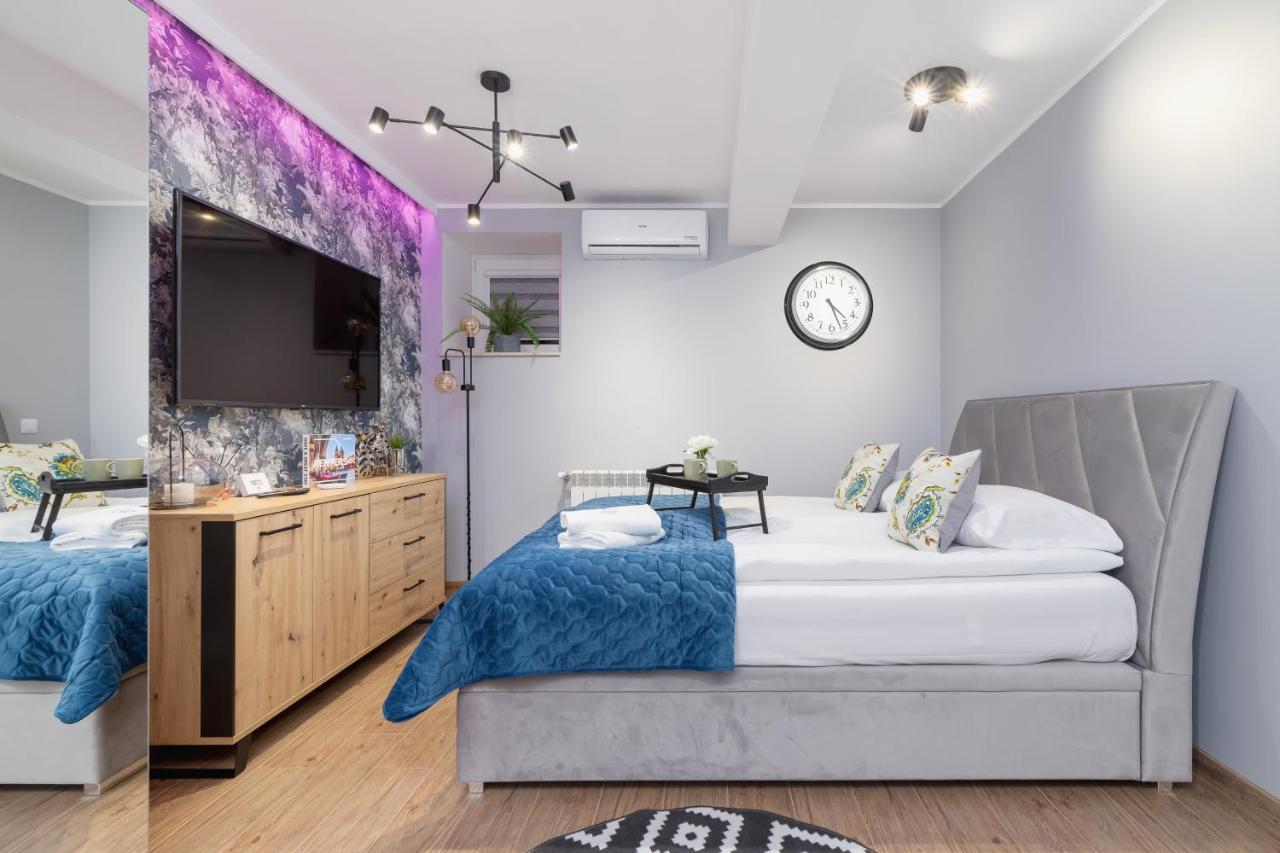 Underground Kielecka Rondo Mogilskie By Renters Cracovia