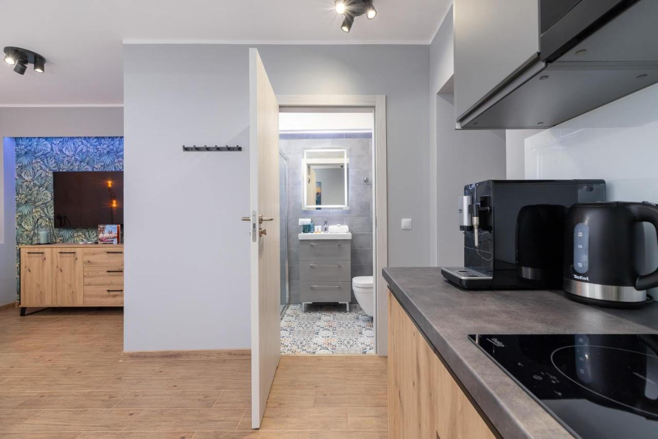 Underground Kielecka Rondo Mogilskie By Renters * Cracovia